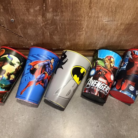 5 Plastic Cups with Supergiro - Picture 3 of 8